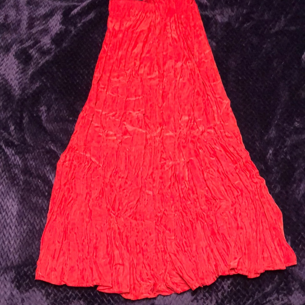 Crinkle skirt 100% rayon